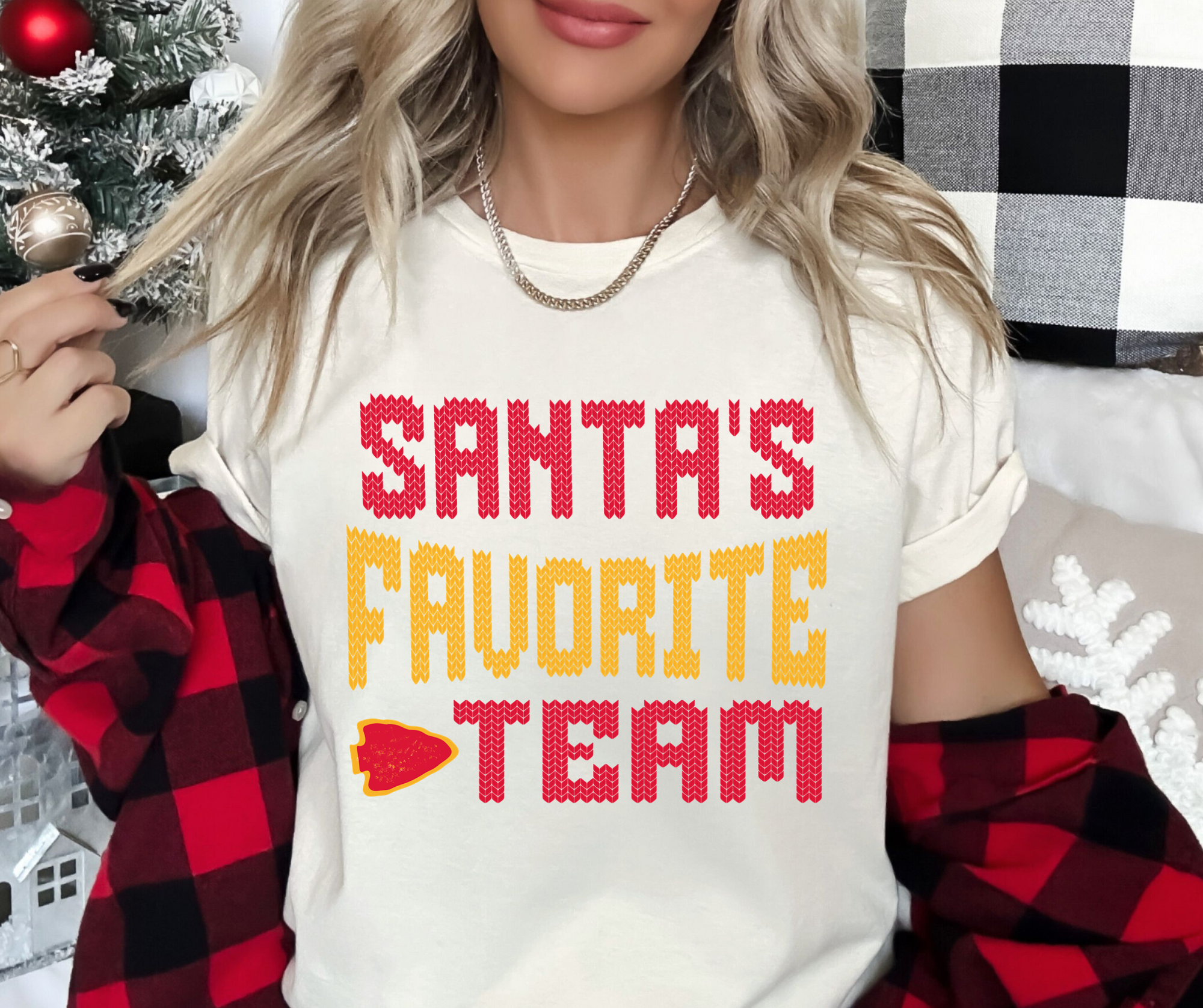 Santa's Favorite Team Ivory Graphic Tee - The Red Rival