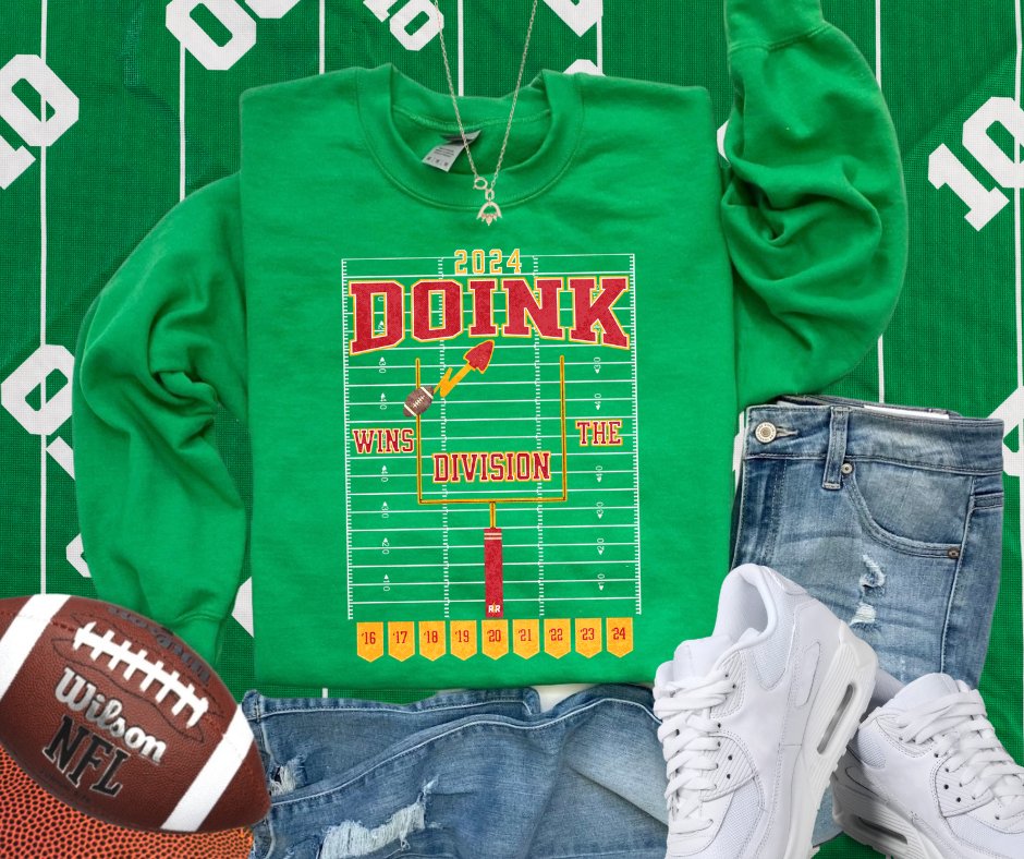 2024 DOINK WINS THE DIVISION FOOTBALL FIELD GREEN SWEATSHIRT (FINAL SALE) - Graphic Tee - The Red Rival