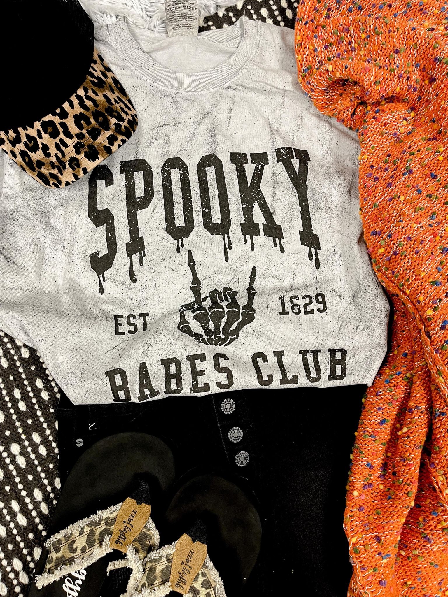 Spooky Babes Club Grey Tie Dye Graphic Tee - The Red Rival