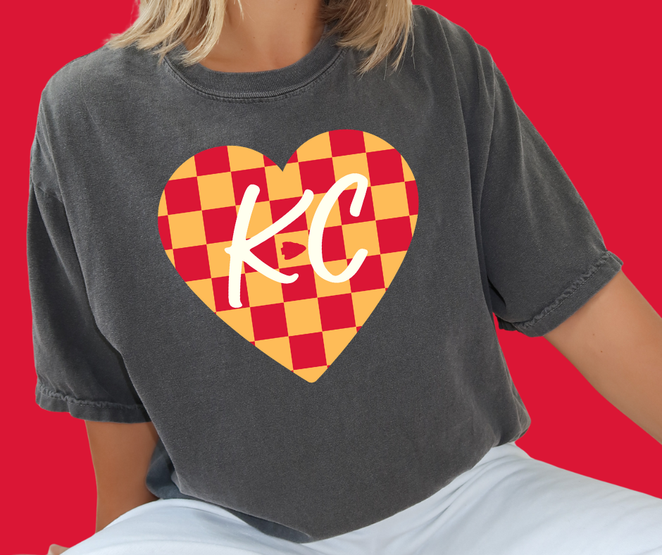 KC Colored Checkered Heart Pepper Tee - The Red Rival