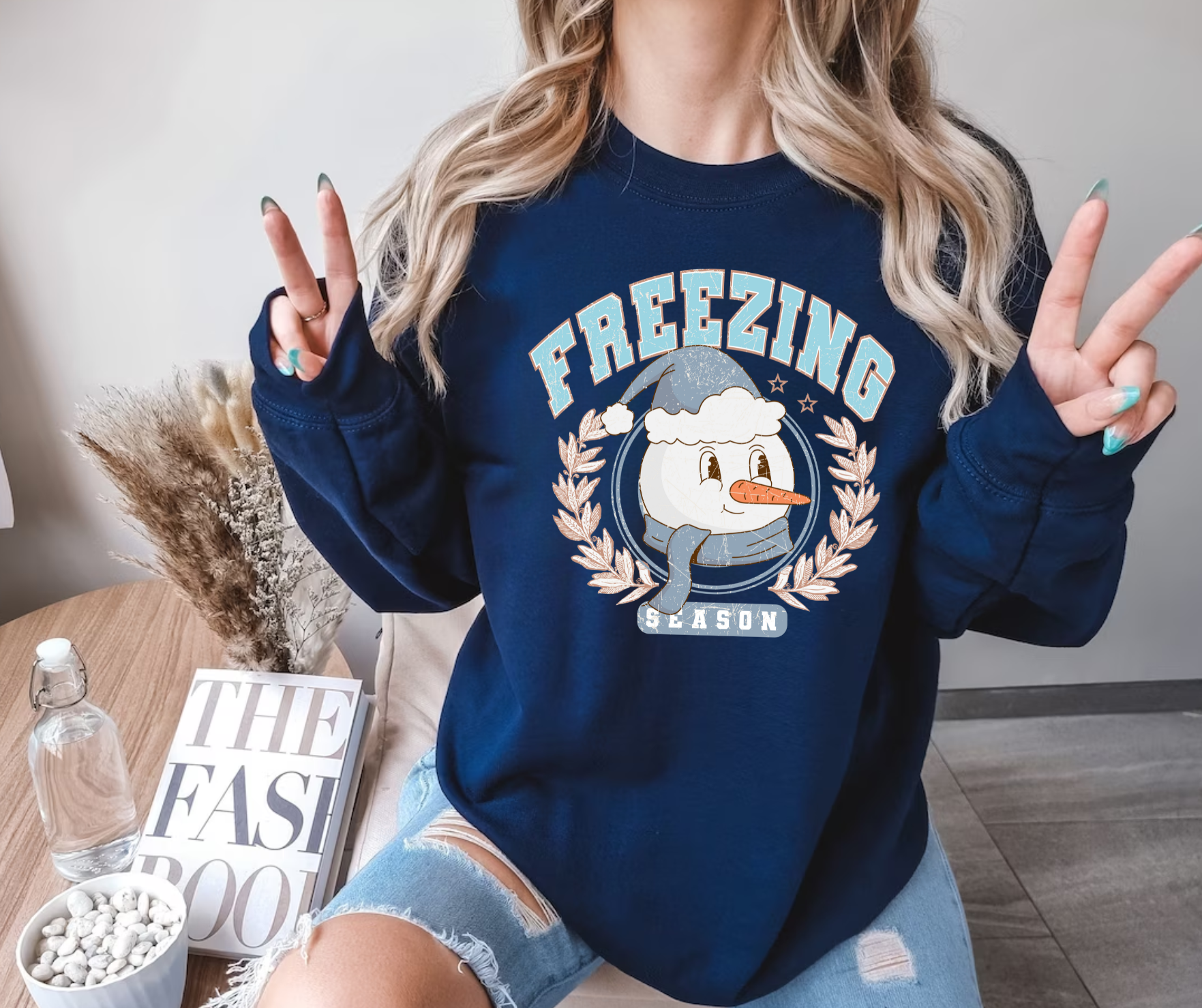 Retro Snowman Navy Sweatshirt