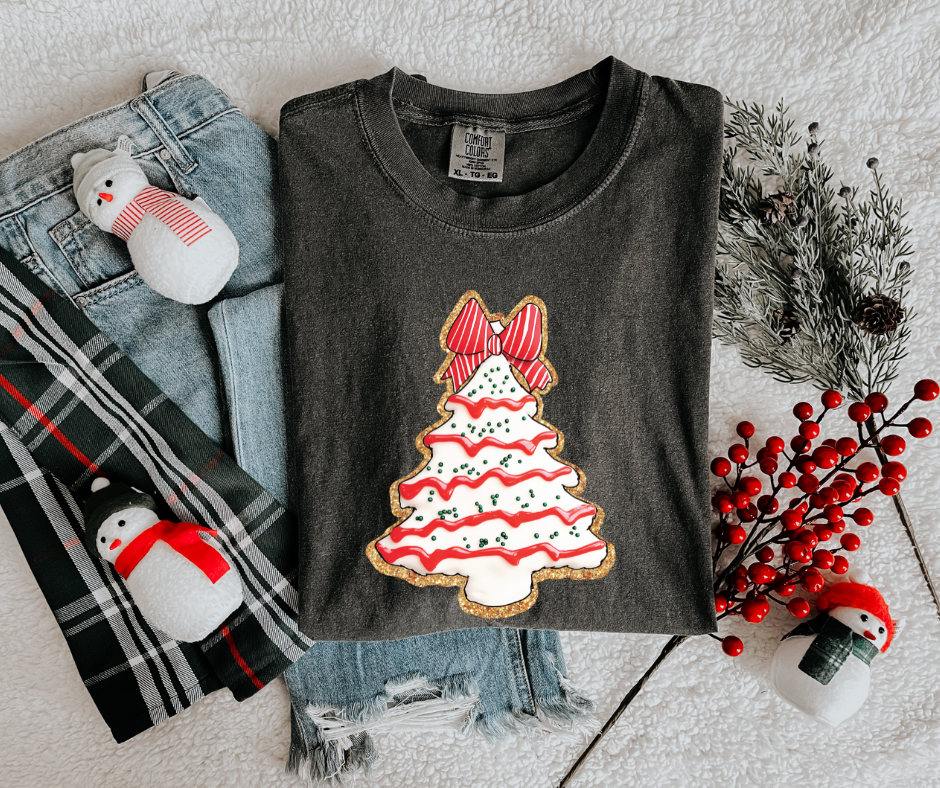 Christmas Cake Cookie Pepper Tee - The Red Rival