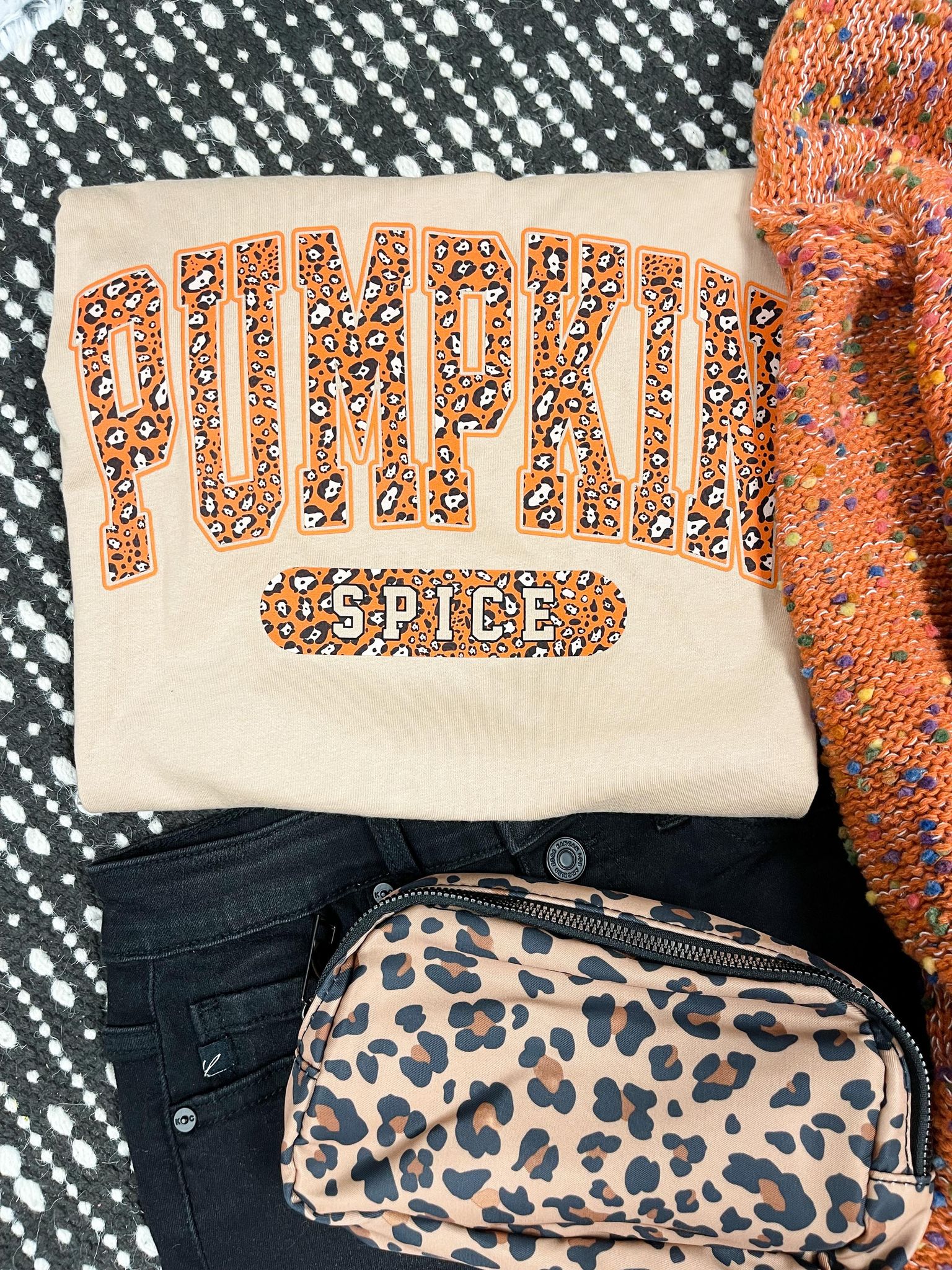 Leopard Pumpkin Spice Ivory Graphic Tee - Apparel & Accessories - The Red Rival